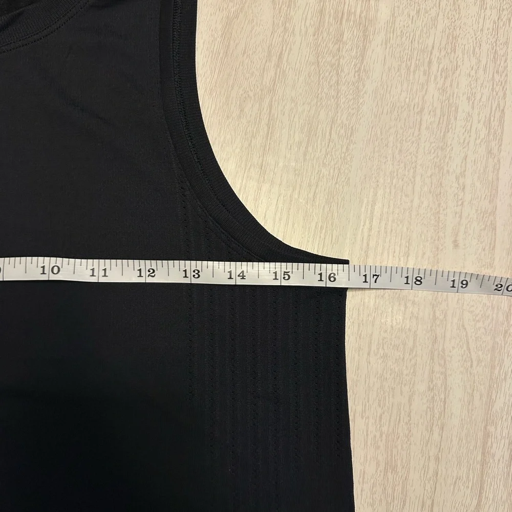 Lululemon Train To Be Tank